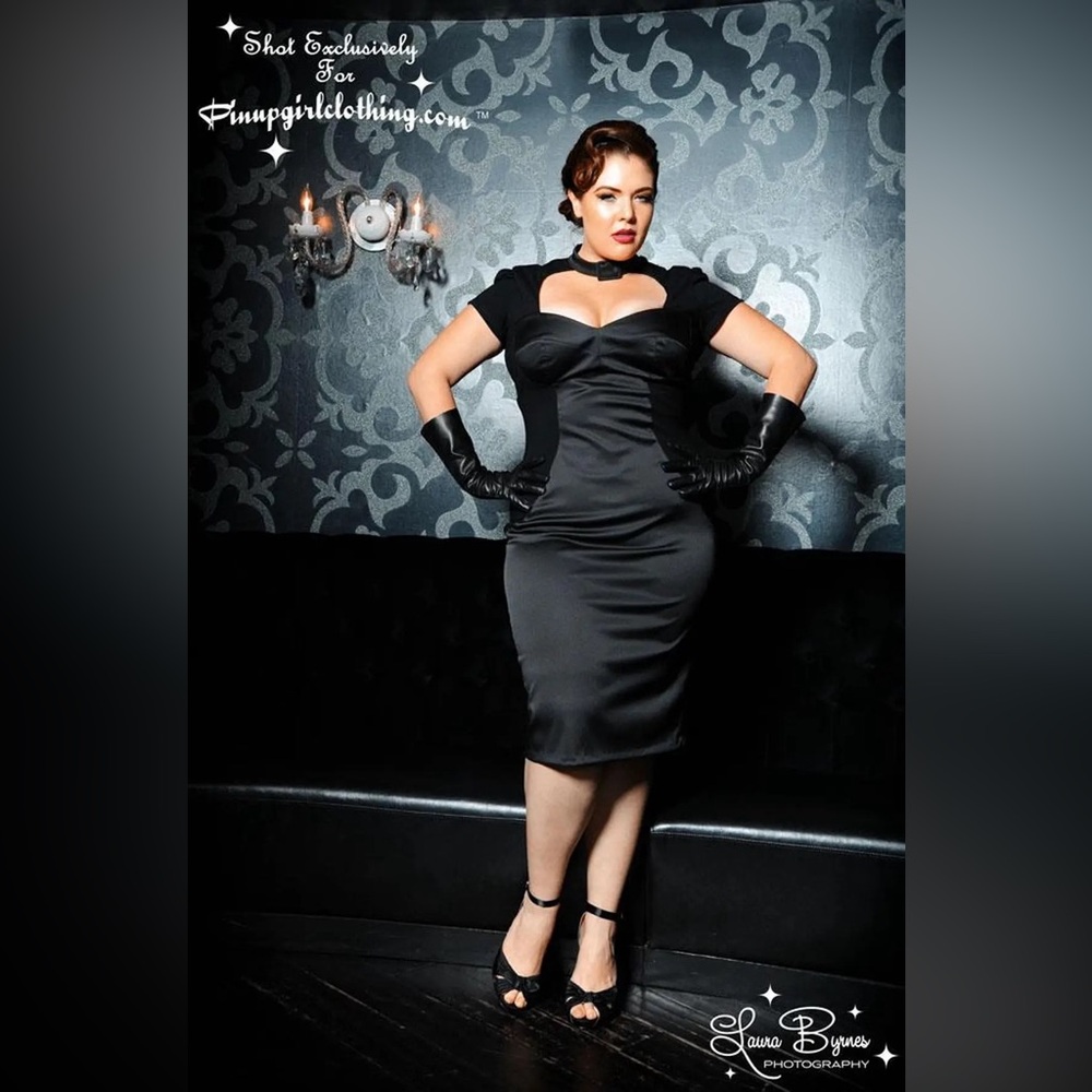 Laura Byrnes Pinup Couture Black Label Janelle Dress in Black, Size XL